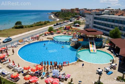 Perla Beach 1 16